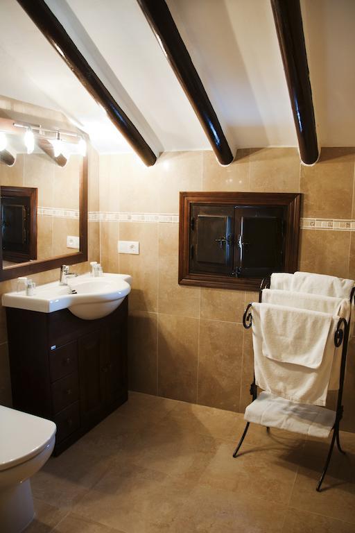 Cortijo La Haza Bed & Breakfast Iznajar Room photo